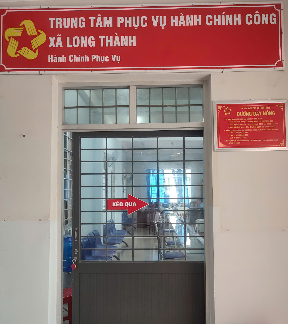 Thông báo công khai số điện thoại của lãnh đạo Ủy ban nhân dân xã  và số điện thoại đường dây nóng của Trung tâm Phục vụ hành chính công xã Long Thành
