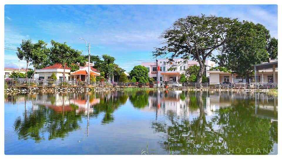 Thông báo Chức danh, chữ ký của Chủ tịch và các Phó Chủ tịch
Ủy ban nhân dân xã Long Thành, nhiệm kỳ 2021 - 2026
